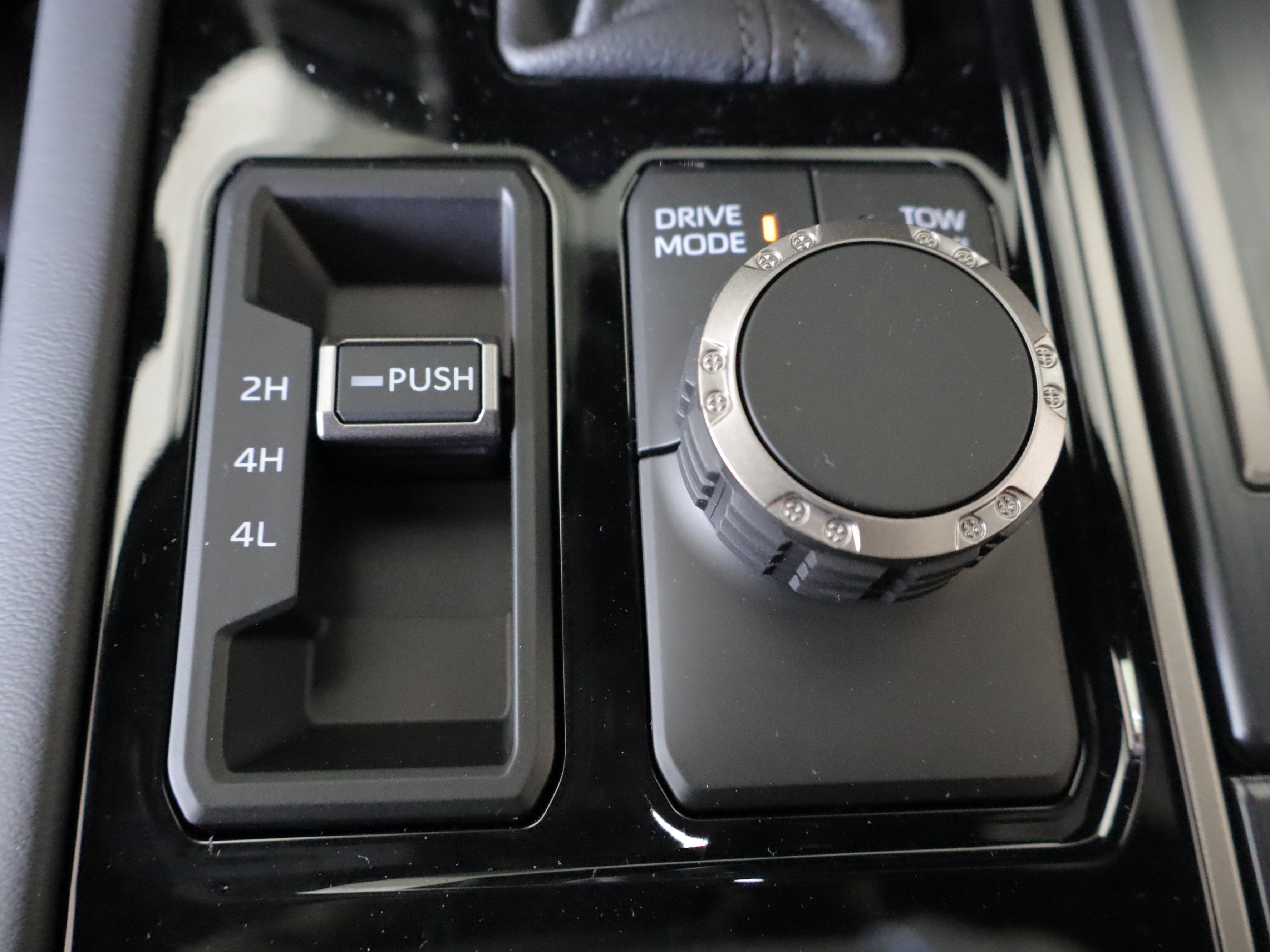 New 2026 Toyota Tundra Platinum AWD/4WD image 14