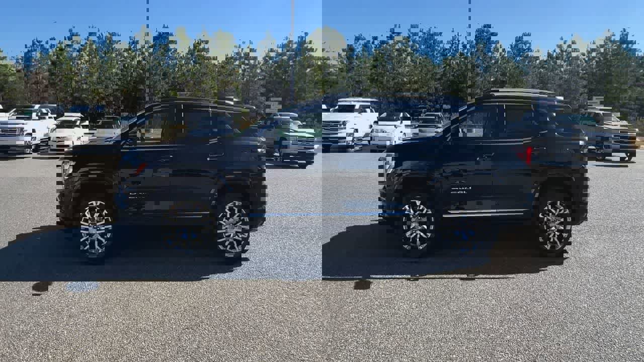 New 2026 GMC Terrain Denali image 5