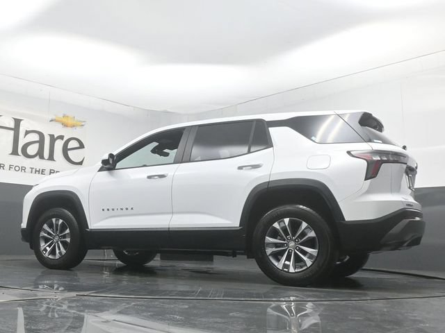 New 2026 Chevrolet Equinox LT w/ Safety and Technology Package FWD image 33