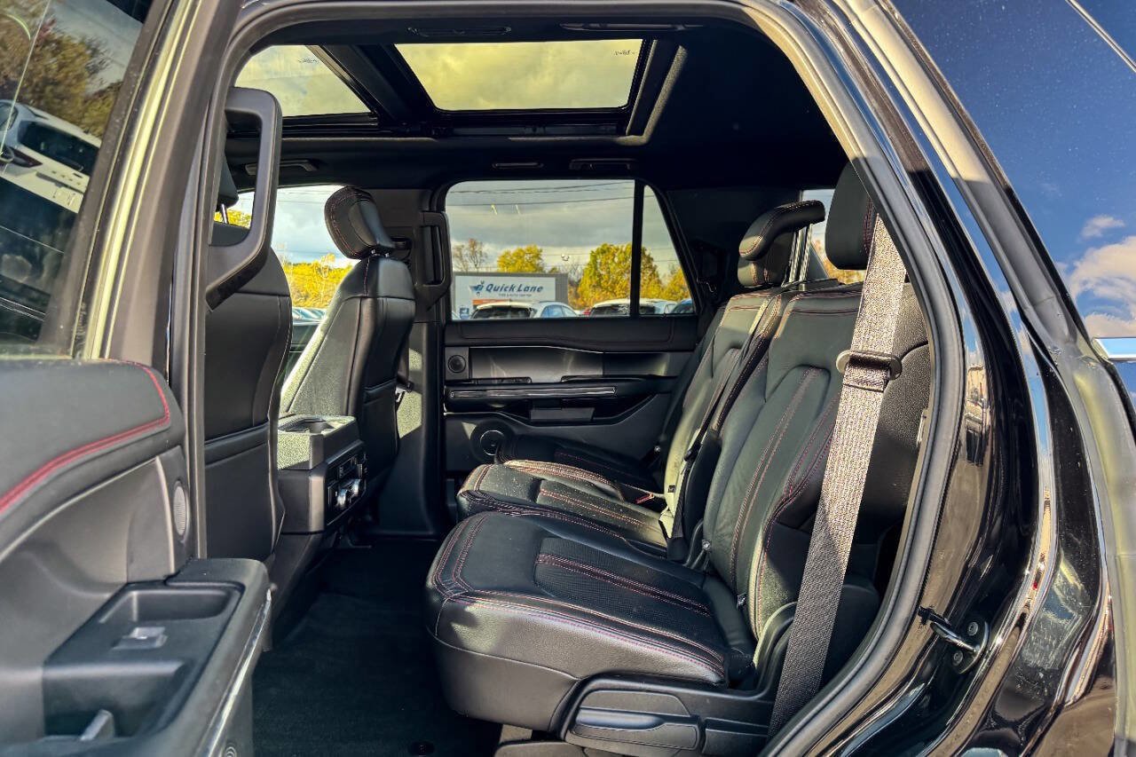 Used 2019 Ford Expedition Limited w/ Equipment Group 303A image 19