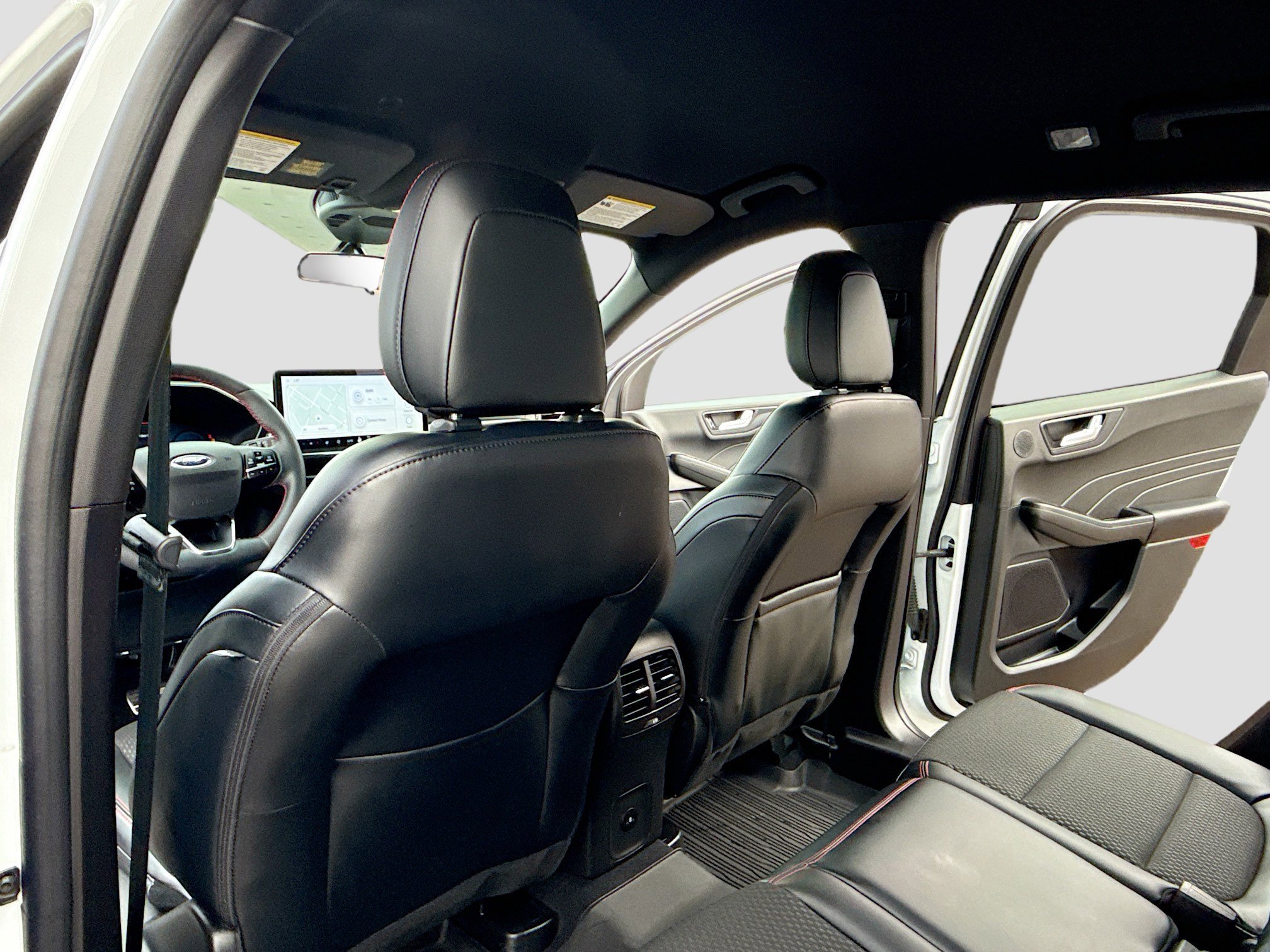 Certified 2023 Ford Escape ST-Line Select w/ Tech Pack #2 image 6