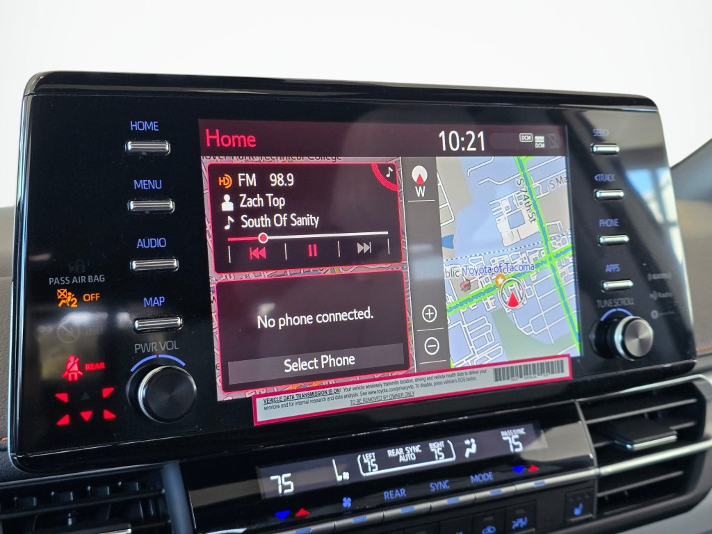Used 2024 Toyota Sienna XSE AWD/4WD image 26