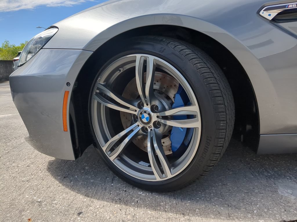 Used 2018 BMW M6 Convertible RWD image 34