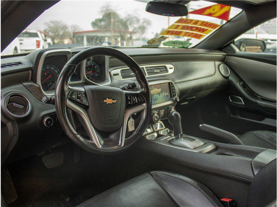 Used 2014 Chevrolet Camaro LT w/ RS Package image 9