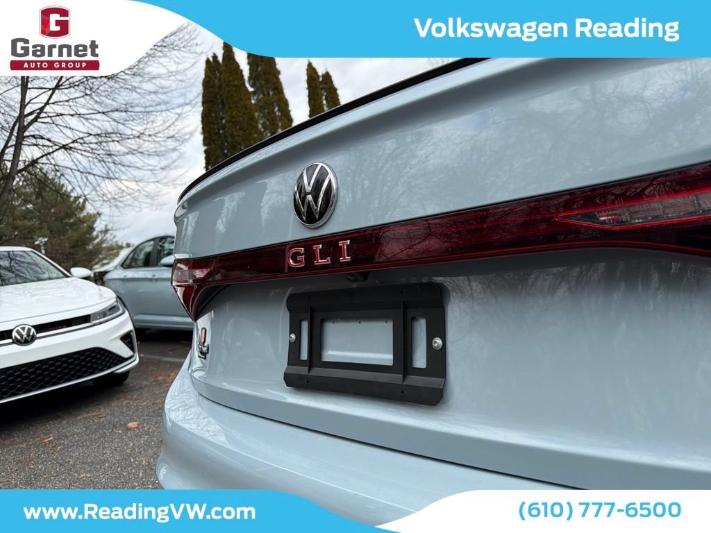 New 2026 Volkswagen Jetta GLI Autobahn FWD image 21