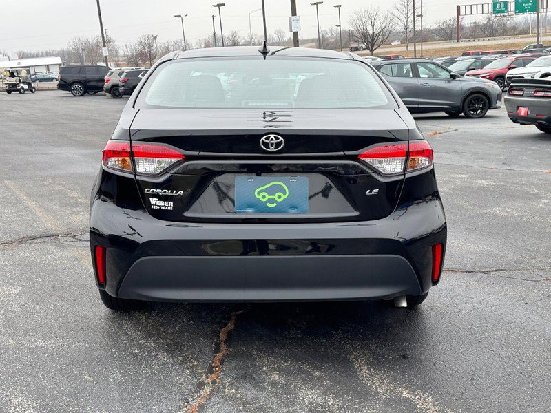 Used 2025 Toyota Corolla LE image 4