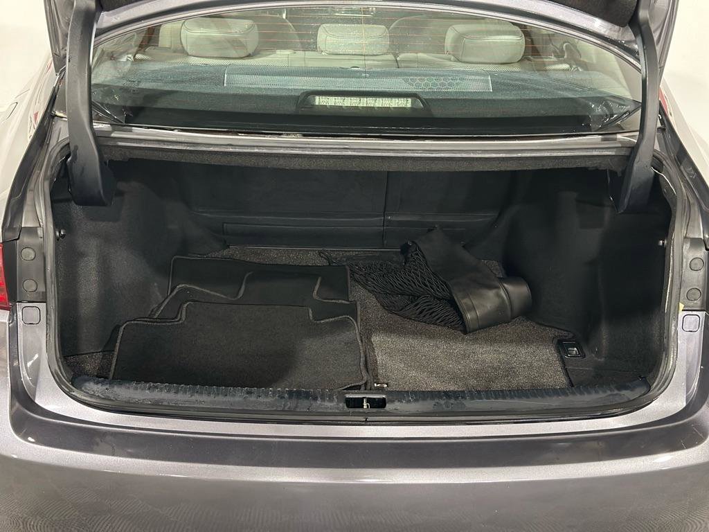 Used 2015 Lexus IS 250 image 39