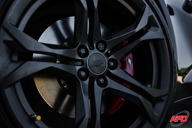 Used 2018 Chevrolet Camaro SS image 3