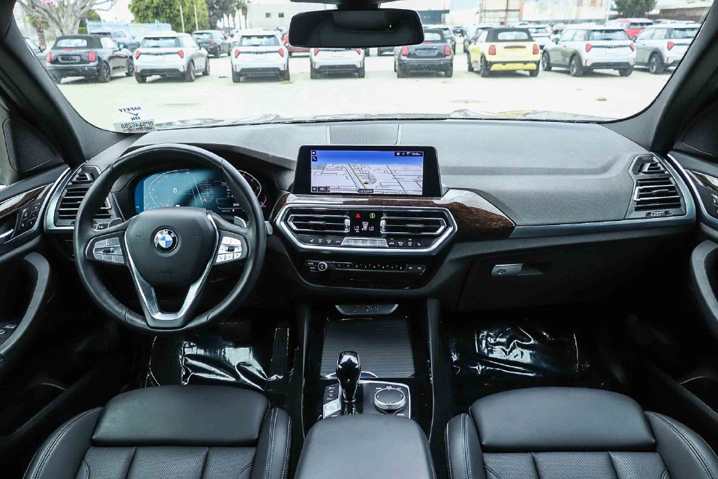 Used 2024 BMW X3 xDrive30i w/ Convenience Package AWD/4WD image 14