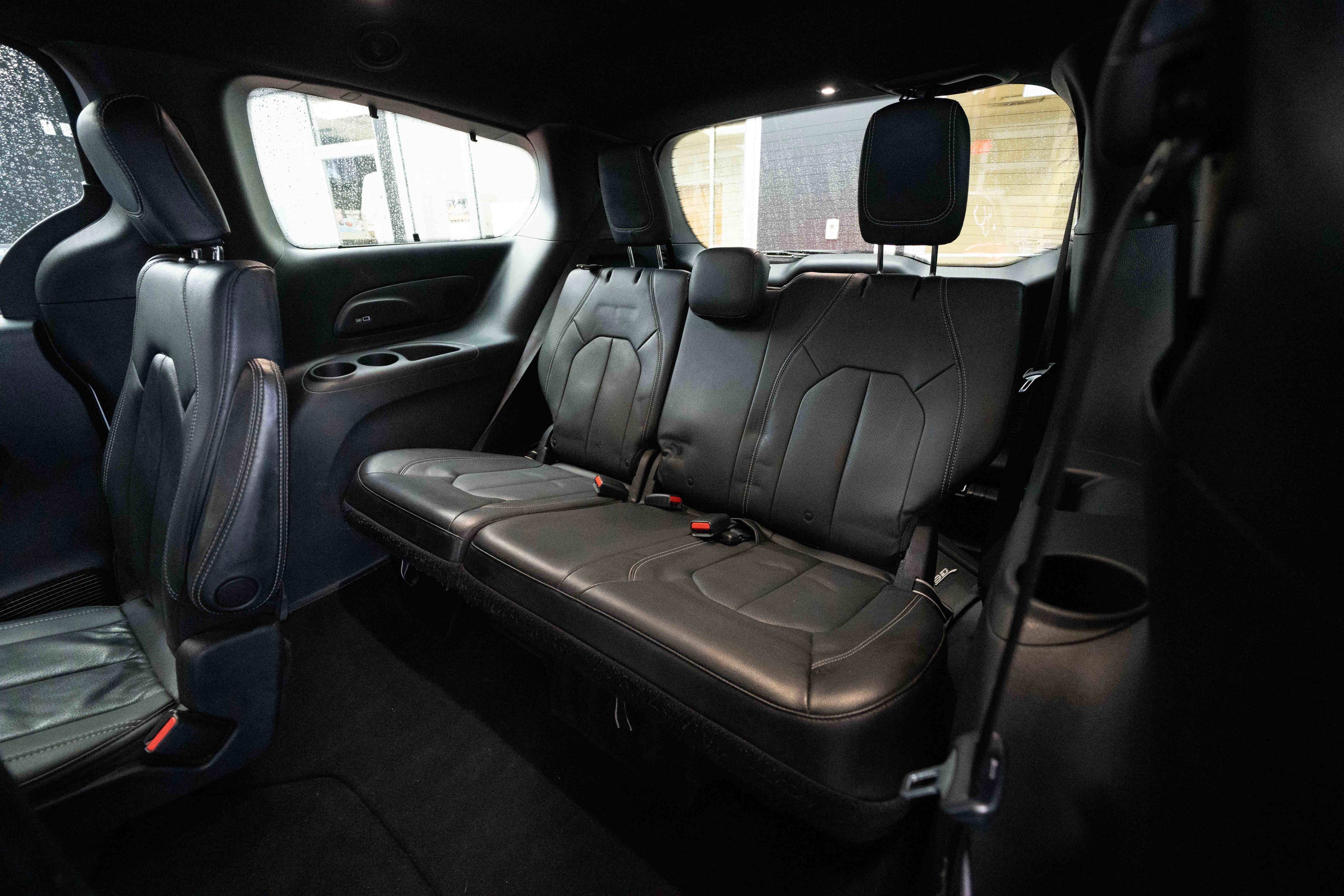 Used 2020 Chrysler Pacifica Touring-L Plus w/ Advanced Safetytec Group image 24