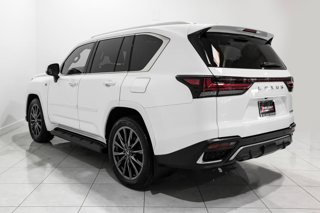 Used 2023 Lexus LX 600 F Sport image 11