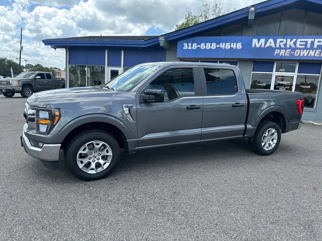 Used 2023 Ford F150 XLT RWD image 3