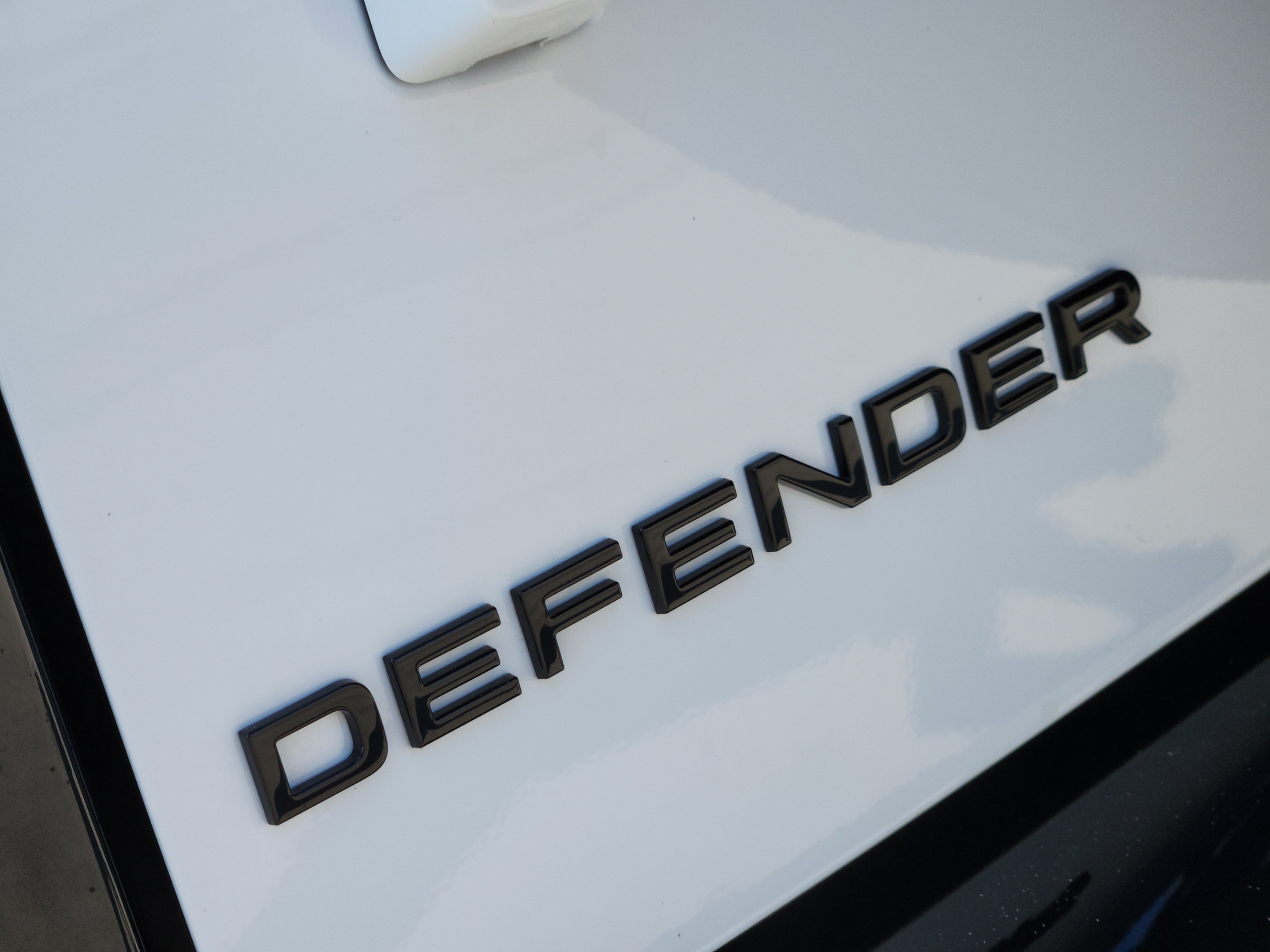 New 2026 Land Rover Defender 110 X-Dynamic SE AWD/4WD image 33