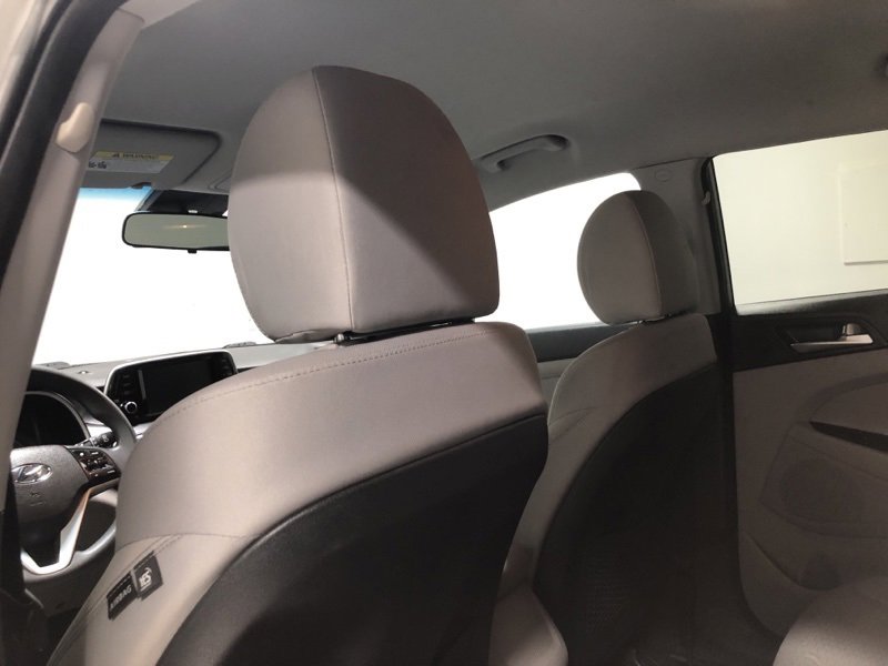 Used 2020 Hyundai Tucson SE image 16