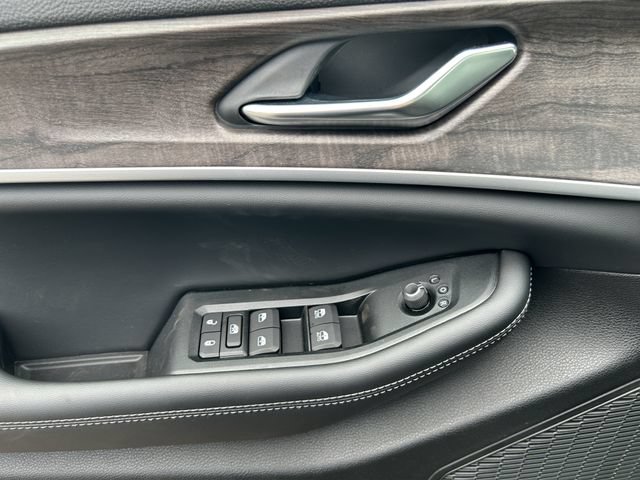 New 2026 Jeep Grand Cherokee L 4WD image 15