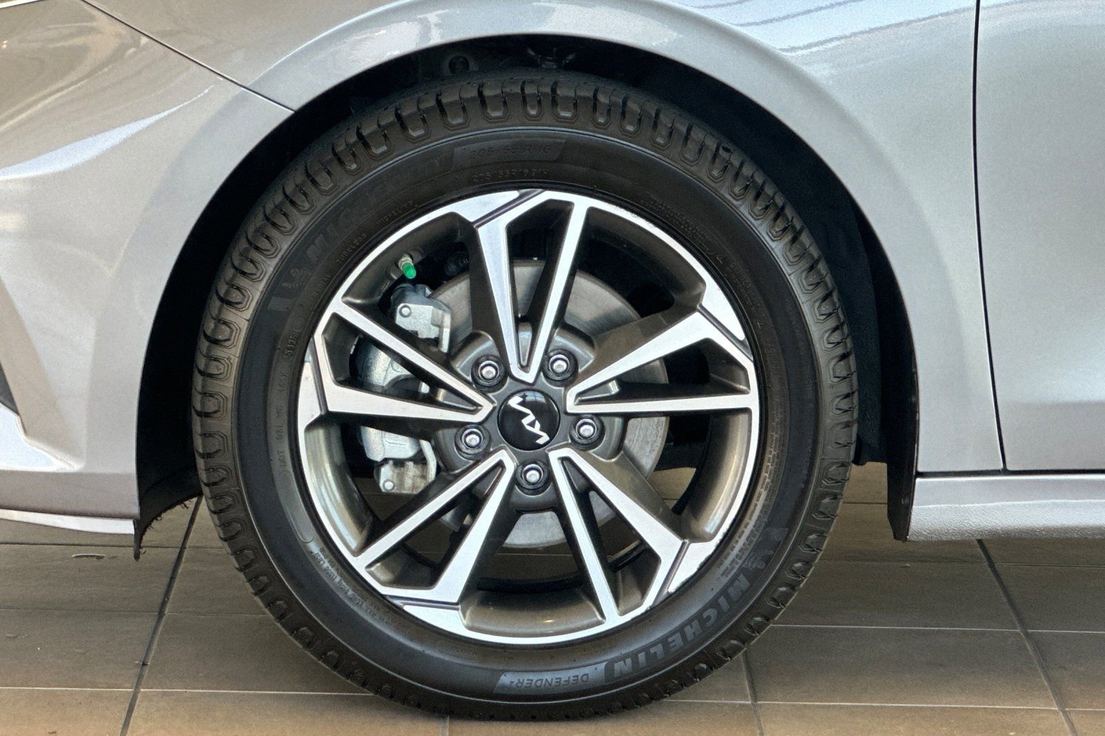 Used 2023 Kia Forte LXS image 24