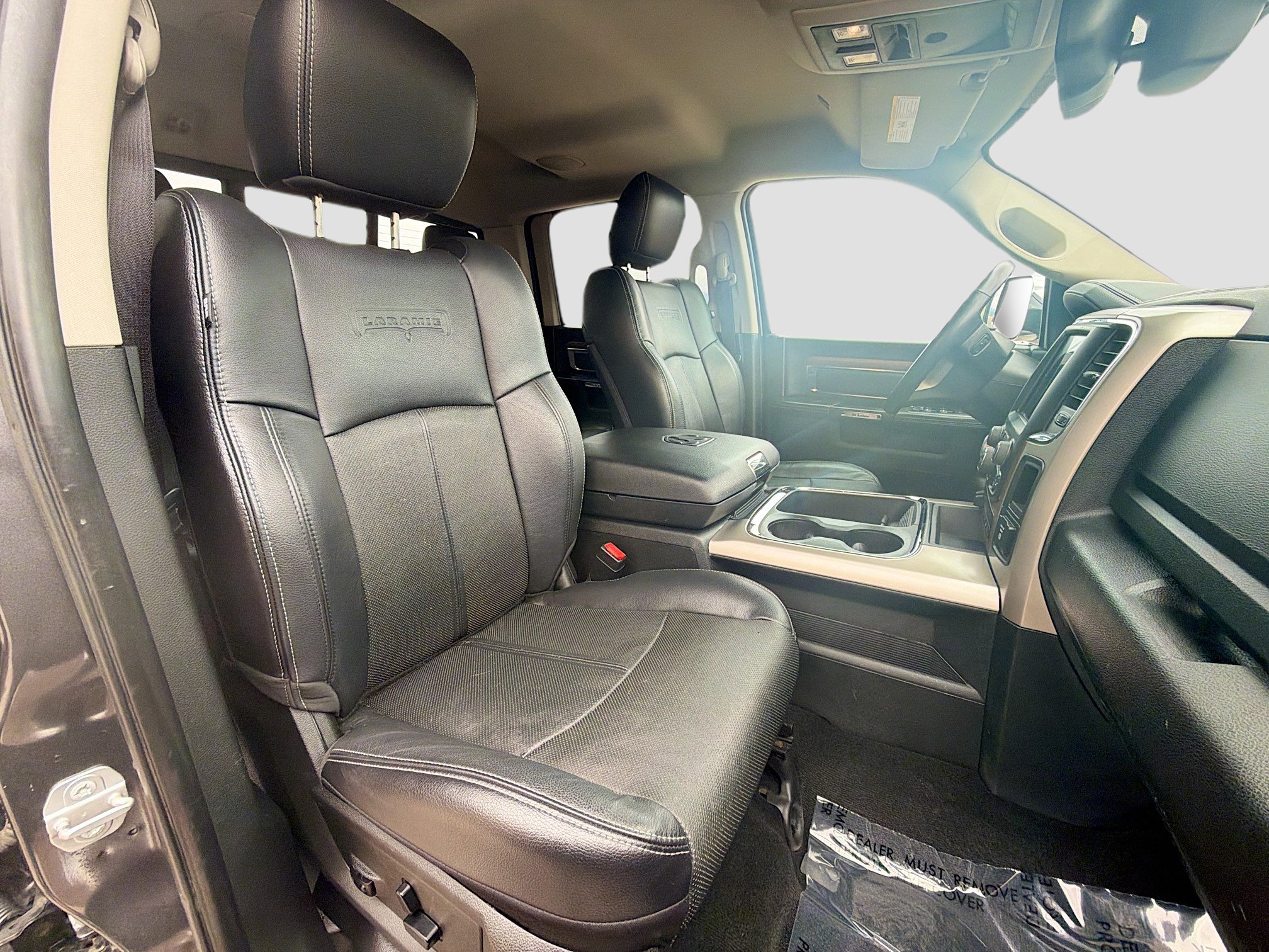 Used 2018 RAM 1500 Laramie w/ Convenience Group AWD/4WD image 31