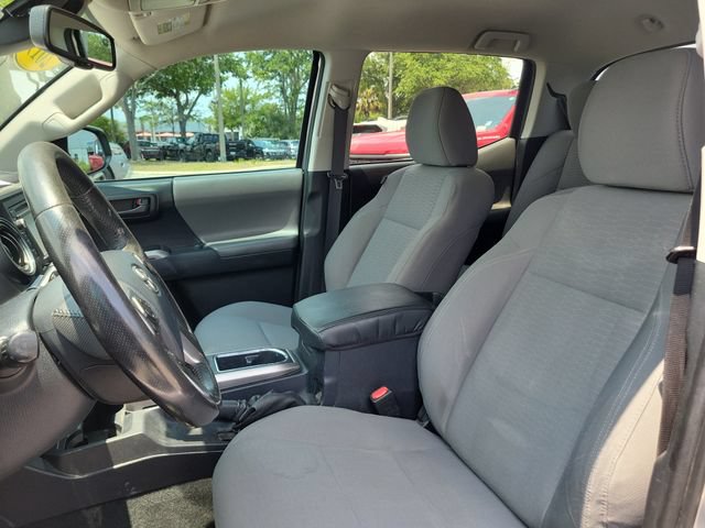 Used 2019 Toyota Tacoma SR5 RWD image 19