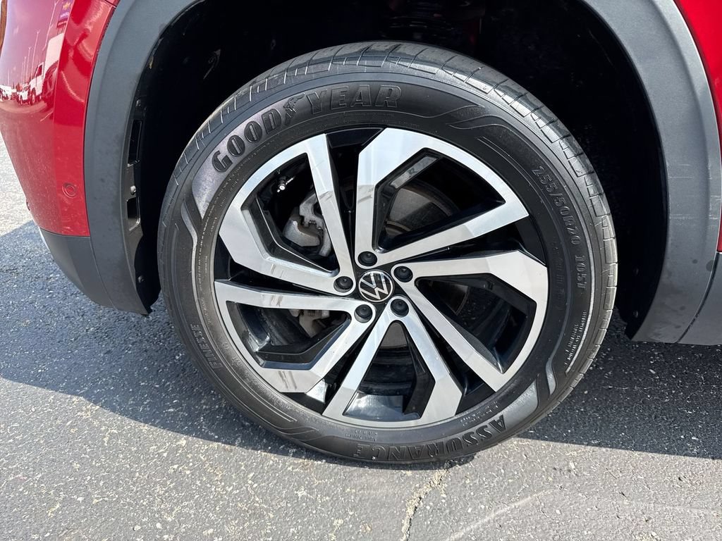 Used 2021 Volkswagen Atlas Cross Sport SEL Premium AWD/4WD image 10