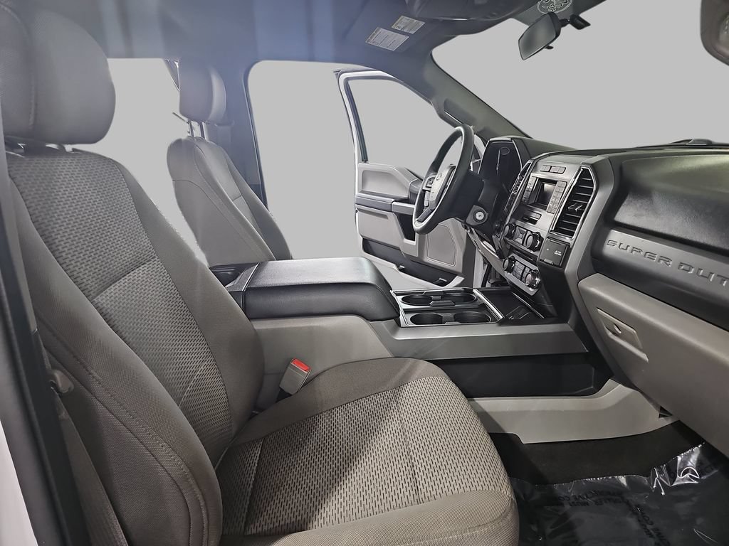 Used 2018 Ford F250 XLT w/ XLT Value Package AWD/4WD image 13