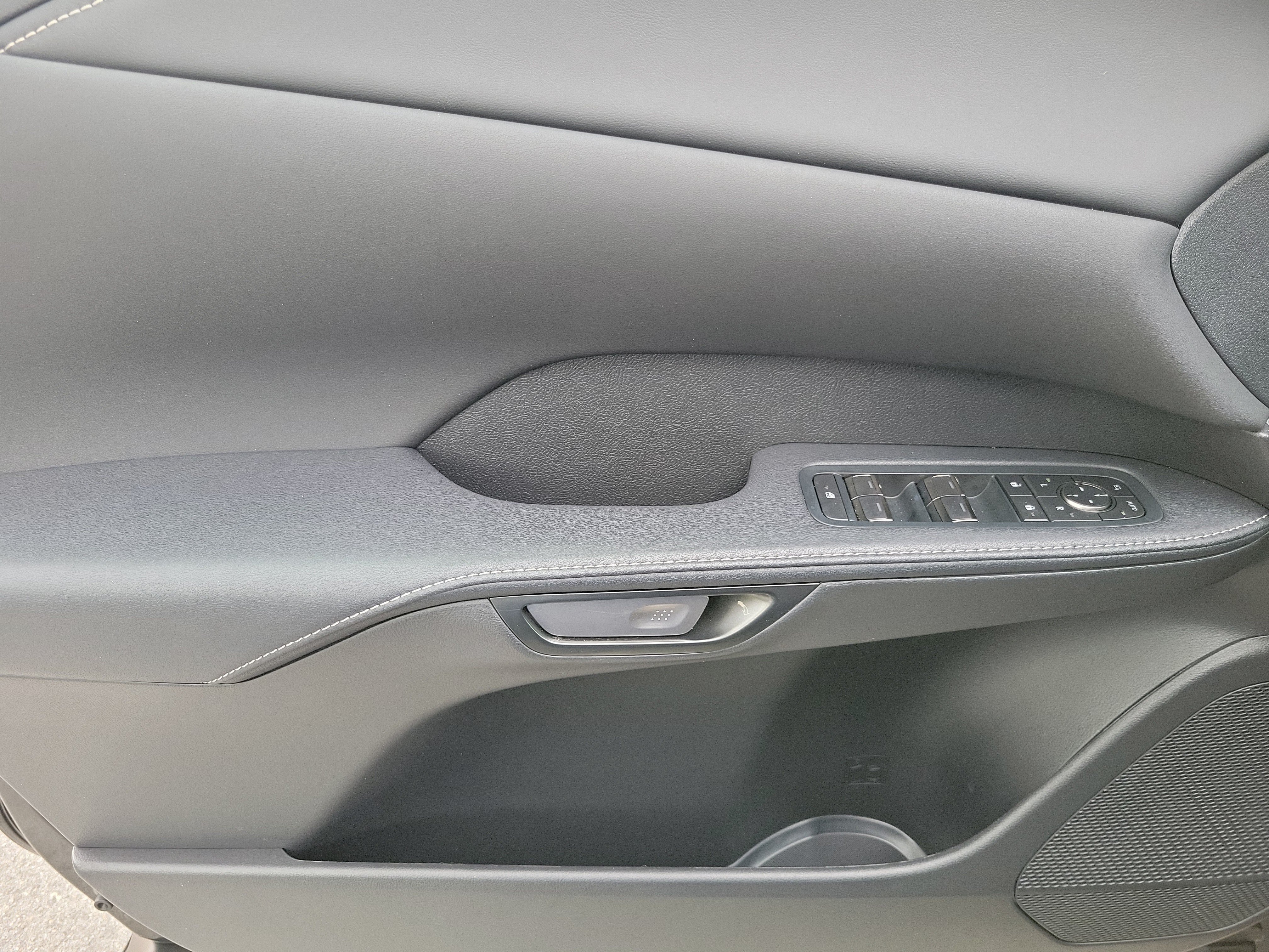 Used 2026 Lexus RX 350 FWD w/ Accessory Package (Z1) image 18