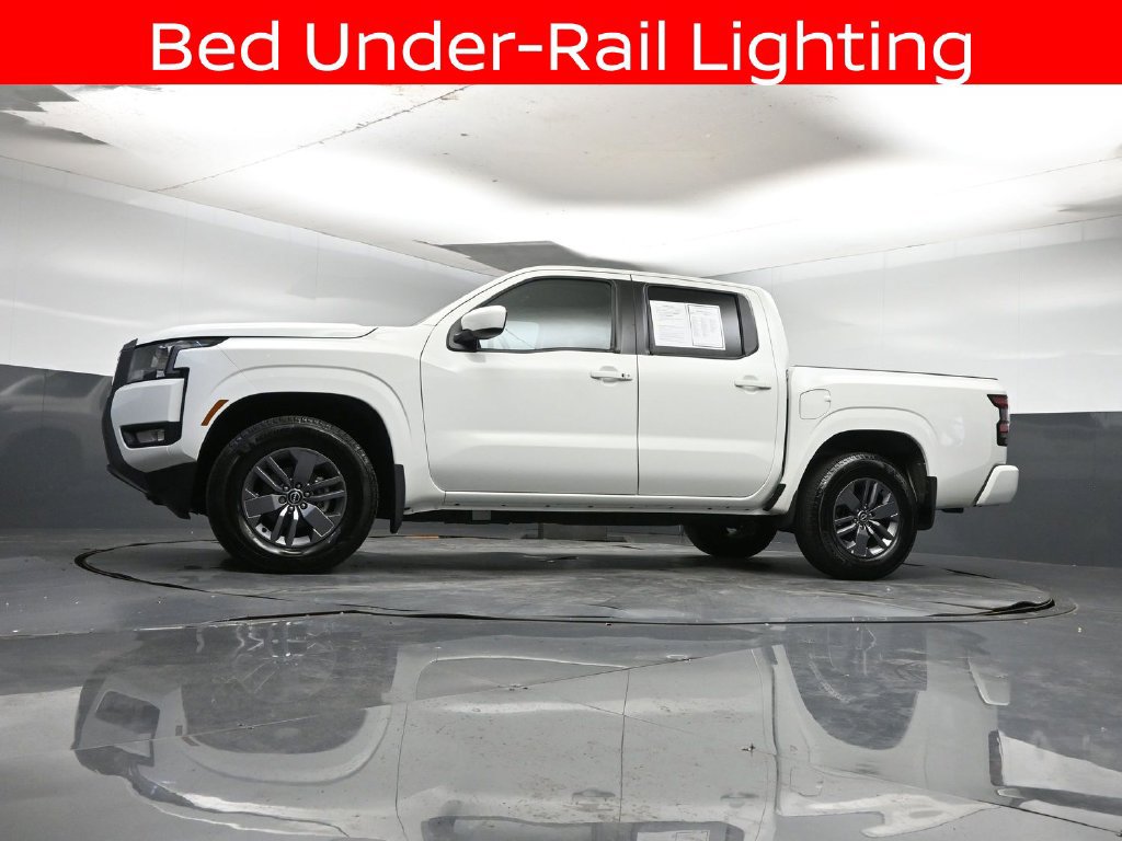 Used 2025 Nissan Frontier SV w/ SV Convenience Package RWD image 21