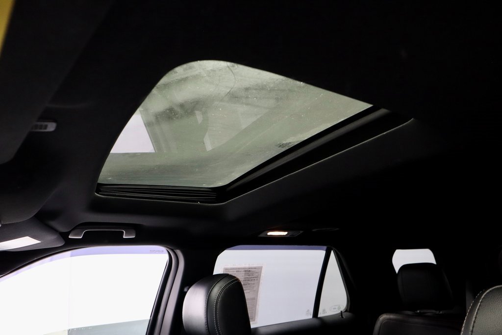 Used 2016 Ford Explorer Limited image 26