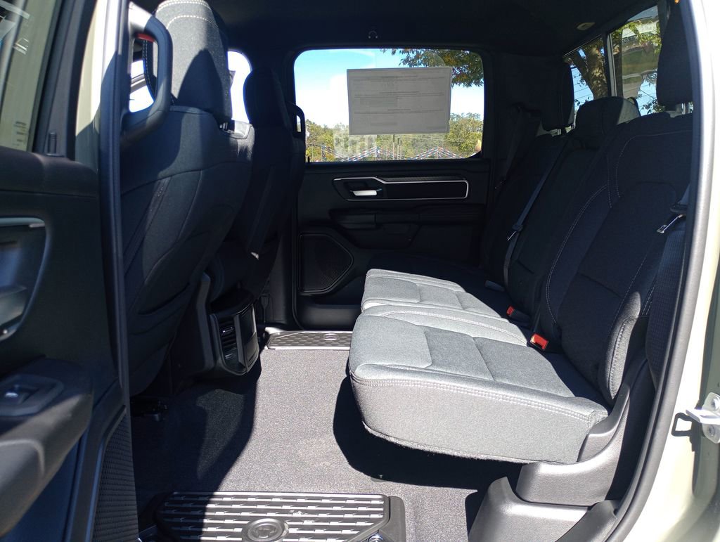 New 2026 RAM 1500 4x4 Crew Cab image 22