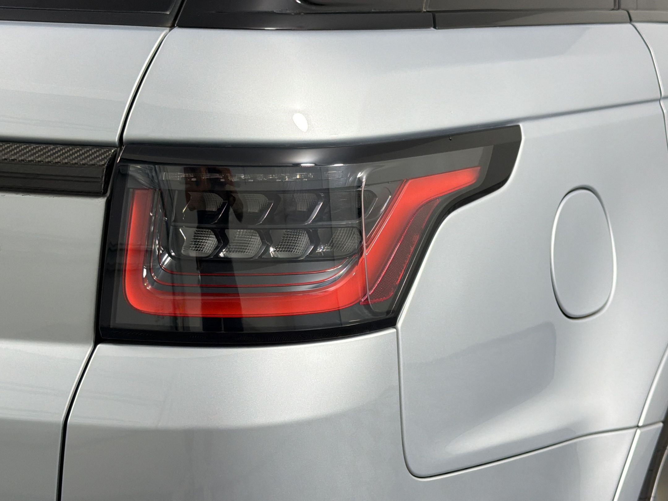 Used 2022 Land Rover Range Rover Sport SVR AWD/4WD image 26