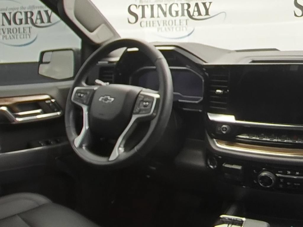 Certified 2024 Chevrolet Silverado 1500 LT Trail Boss w/ Convenience Package II AWD/4WD image 16