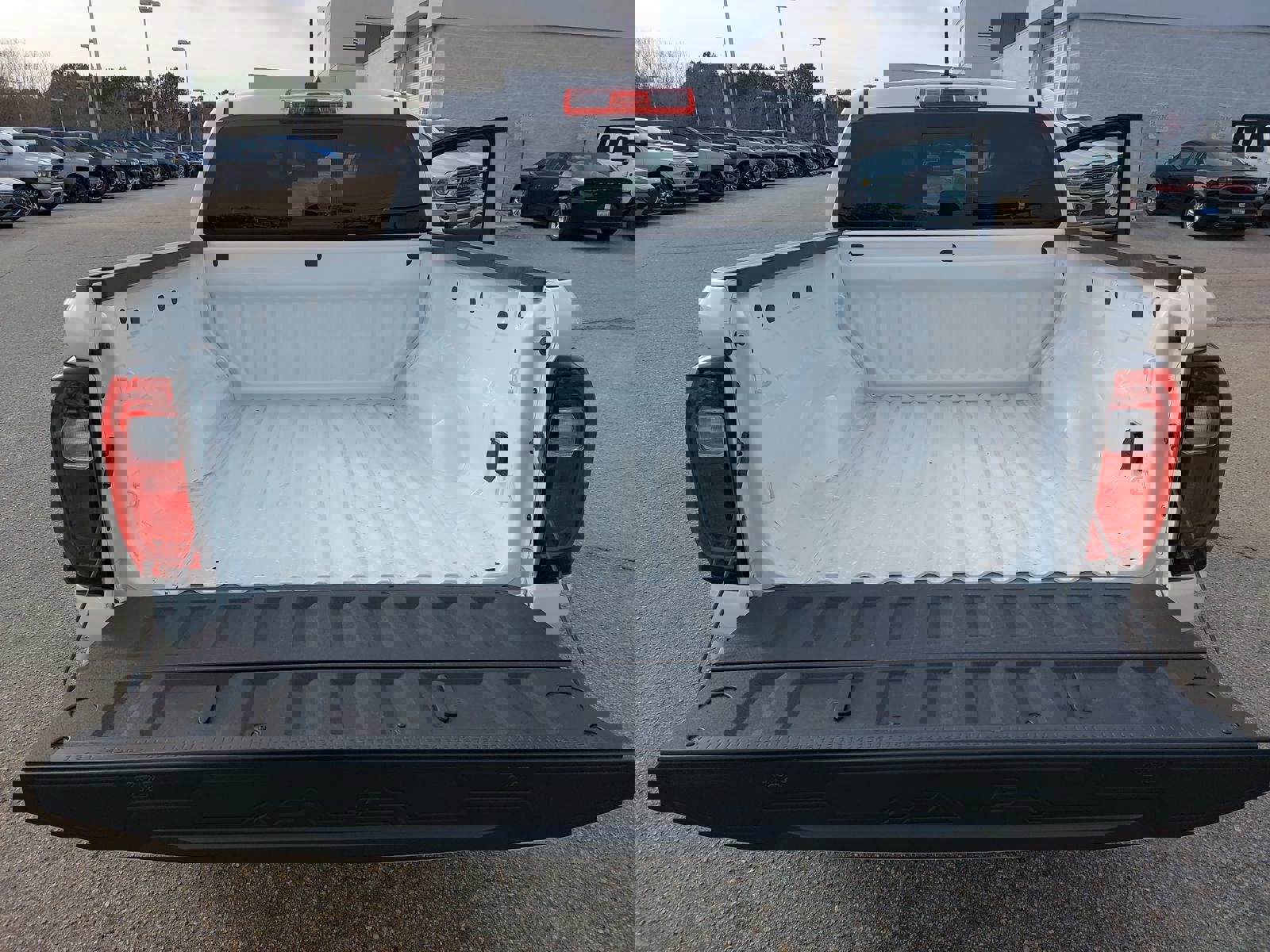 Used 2024 GMC Canyon Elevation w/ Convenience Package image 15