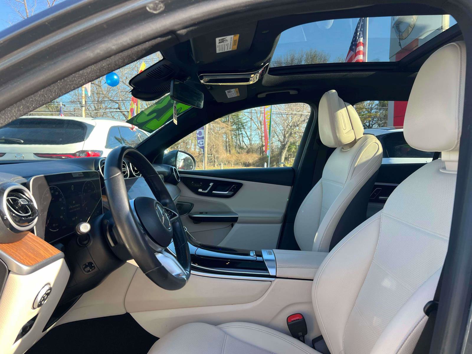 Used 2023 Mercedes-Benz GLC 300 4MATIC image 24