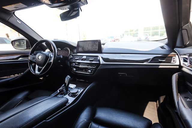 Used 2019 BMW 530i xDrive w/ Convenience Package AWD/4WD image 23