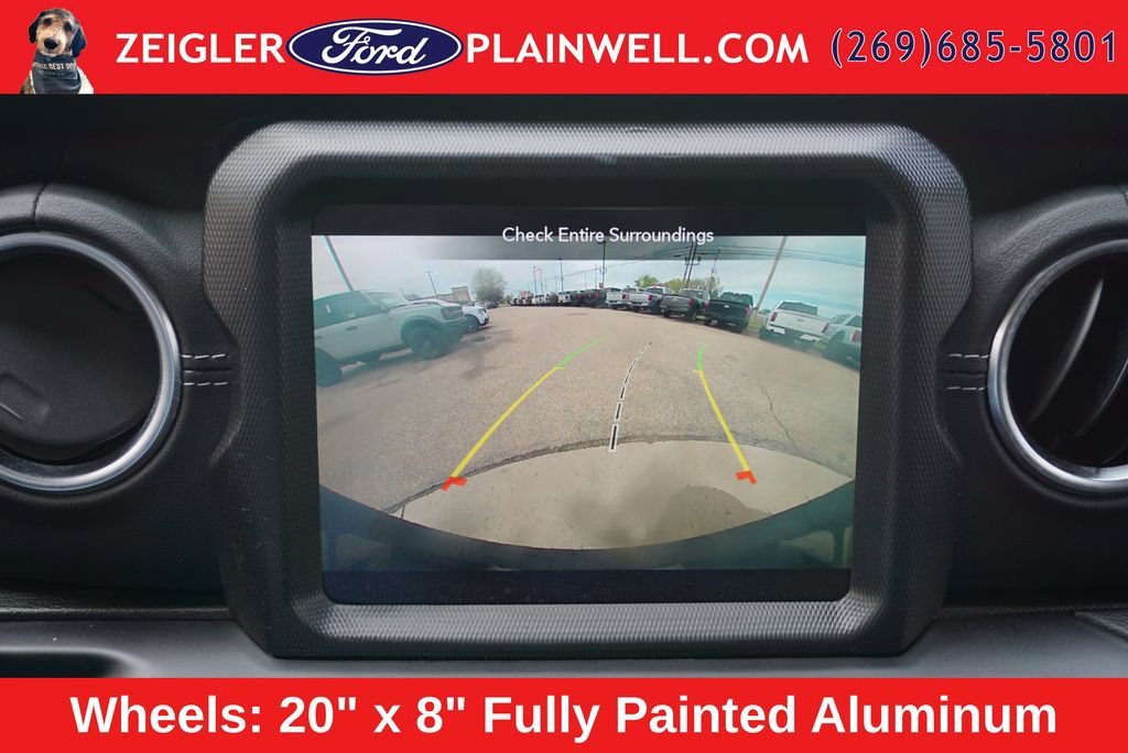 Used 2023 Jeep Wrangler Unlimited Sahara w/ Cold Weather Group AWD/4WD image 17