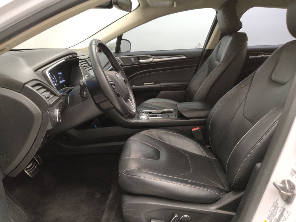 Used 2017 Ford Fusion Energi Titanium image 17