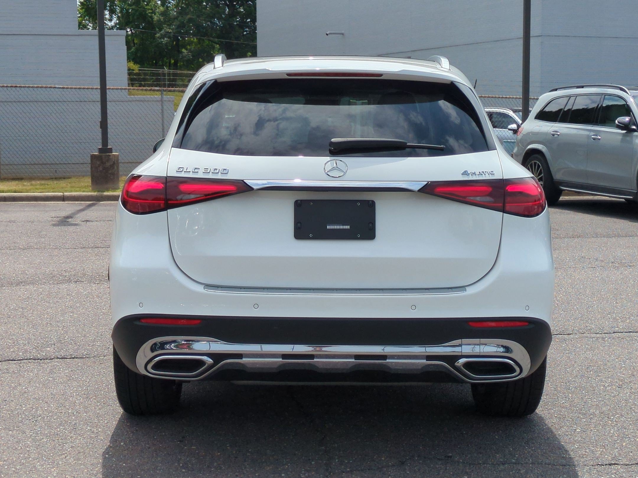Certified 2024 Mercedes-Benz GLC 300 4MATIC image 4