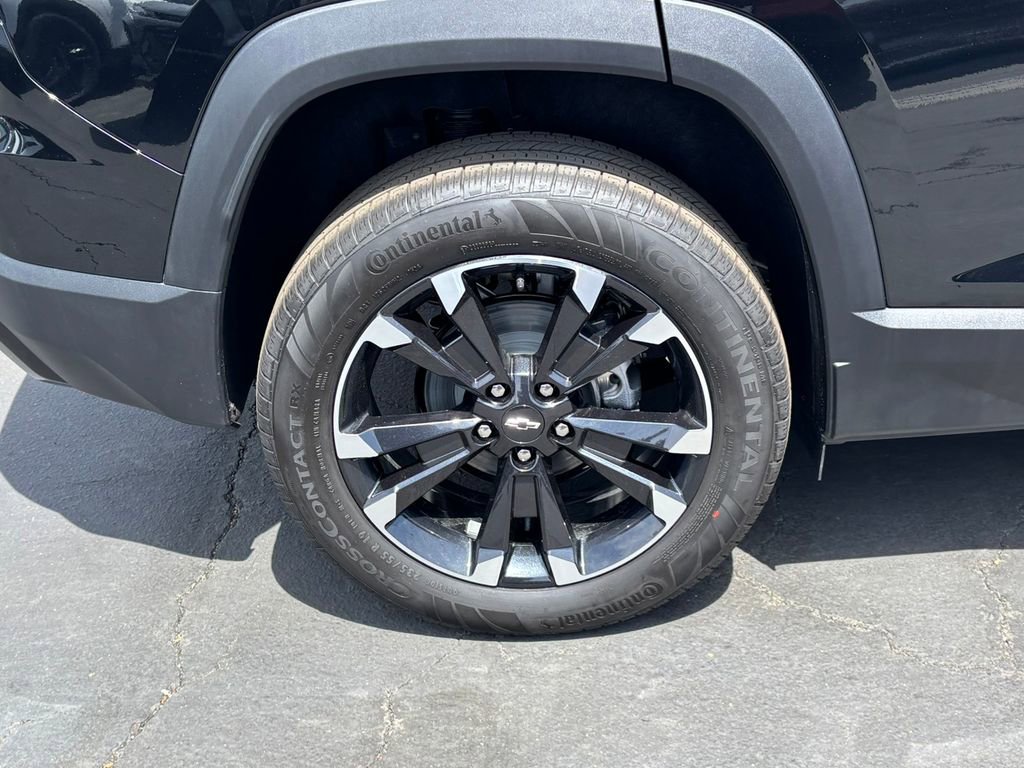 New 2026 Chevrolet Equinox RS w/ Safety and Technology Package FWD image 8