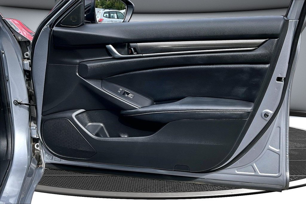 Used 2022 Honda Accord Sport image 27