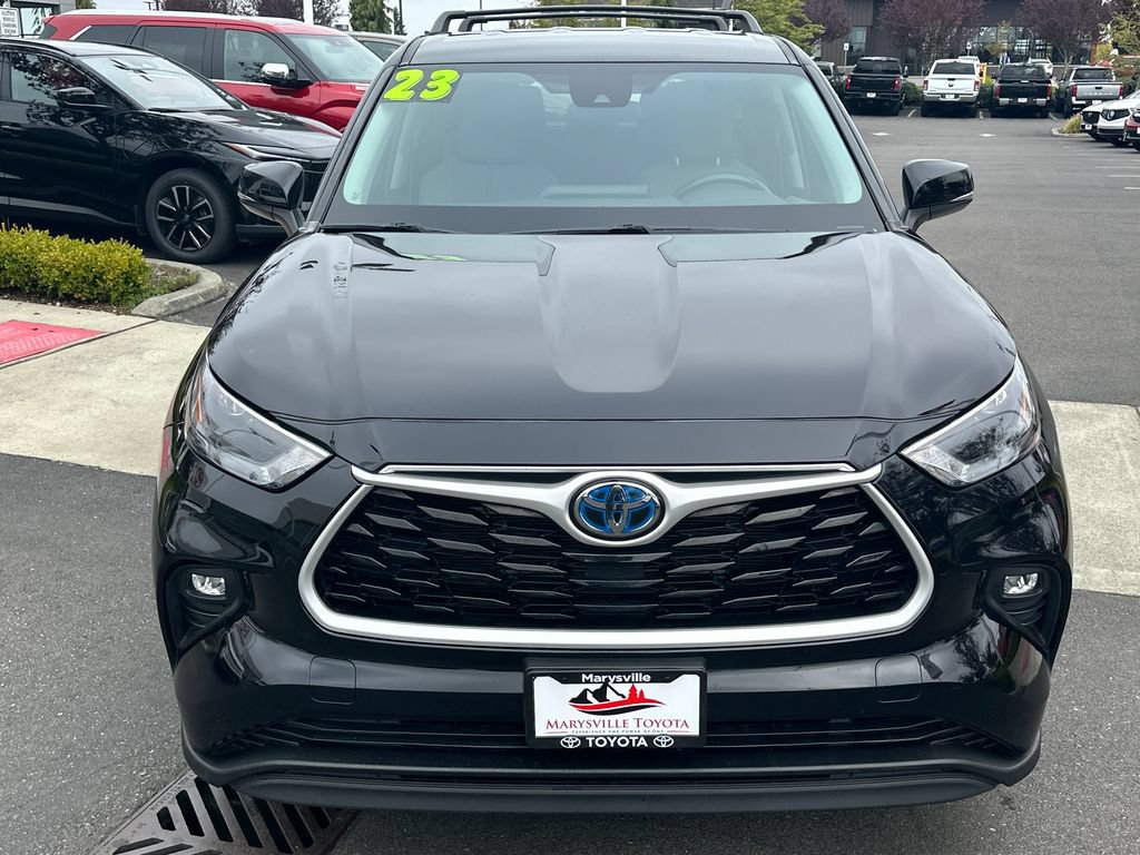 Used 2023 Toyota Highlander LE AWD/4WD image 8
