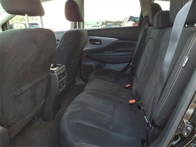 Used 2023 Nissan Murano S image 9