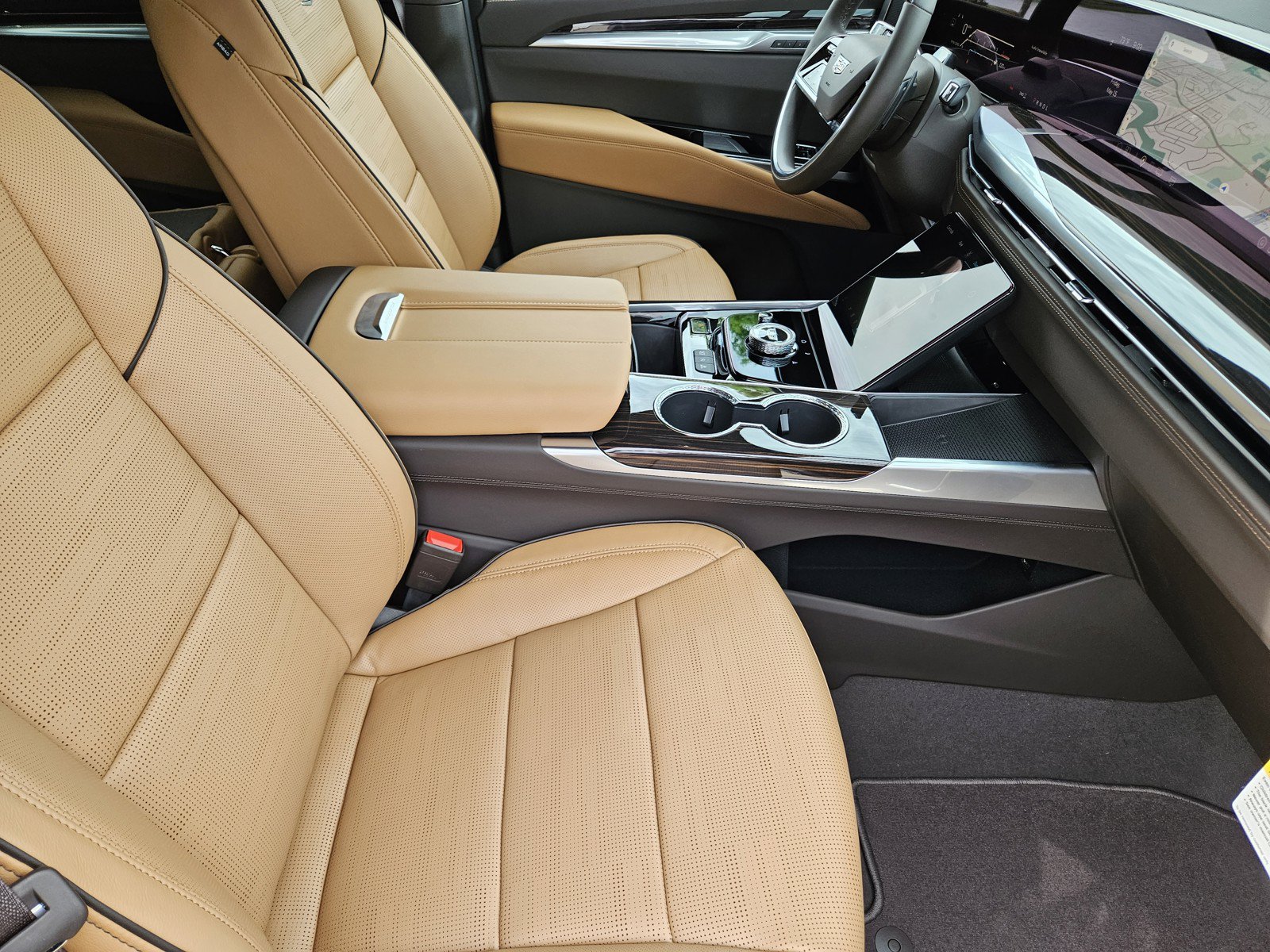 New 2026 Cadillac Escalade Luxury w/ Touring Package AWD/4WD image 10