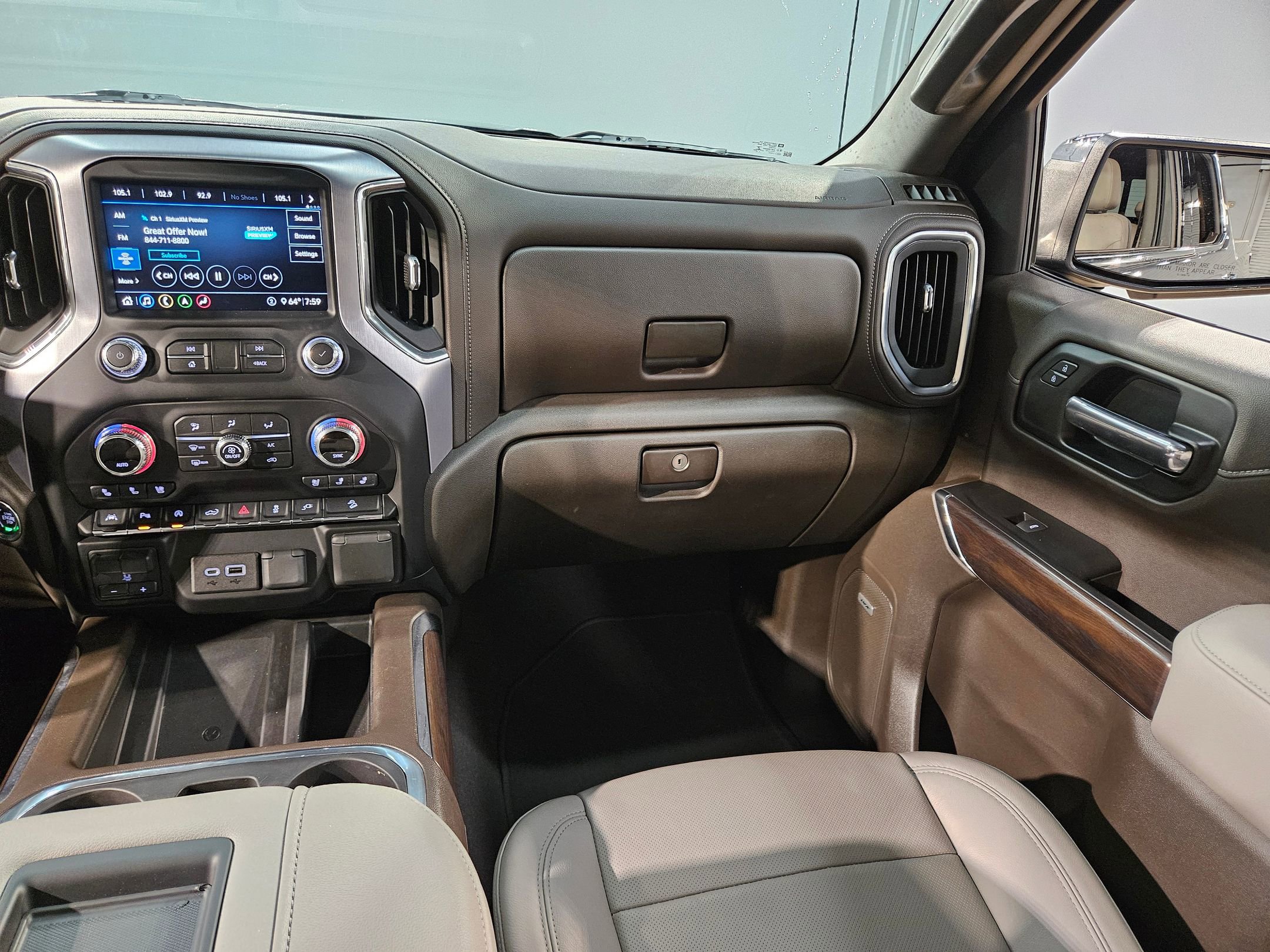 Used 2020 GMC Sierra 1500 SLT w/ SLT Premium Plus Package AWD/4WD image 11