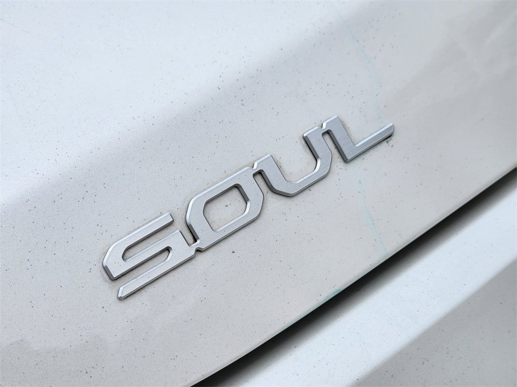 Certified 2023 Kia Soul LX image 12