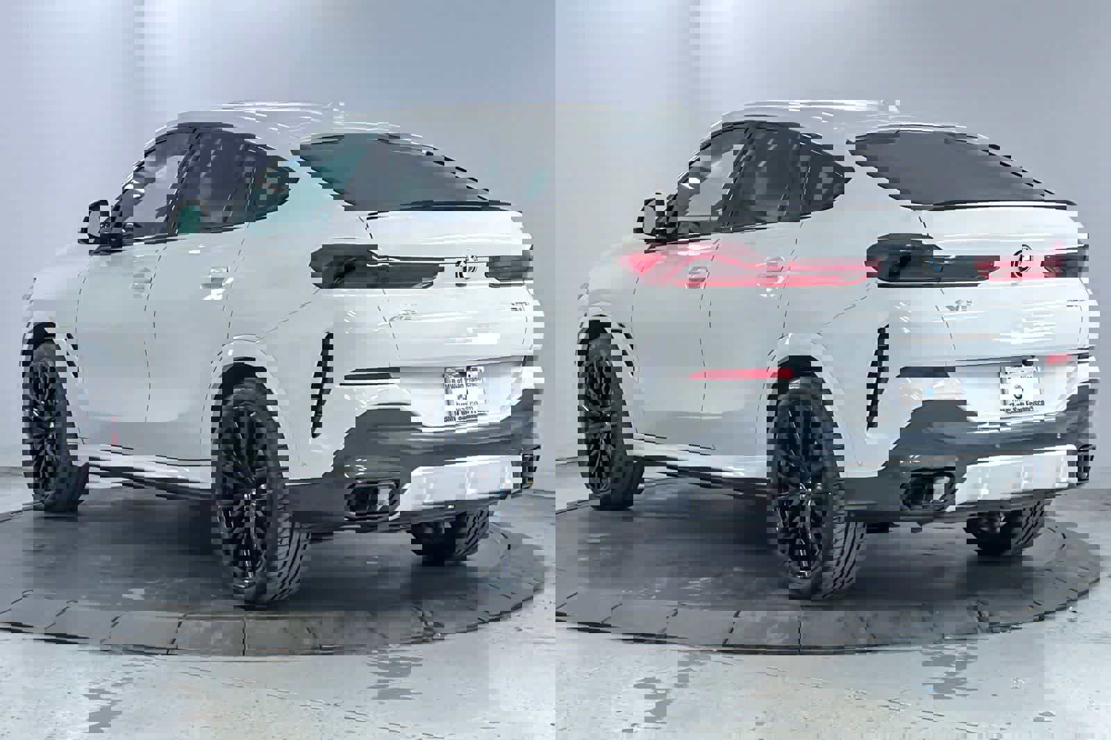 Used 2024 BMW X6 xDrive40i w/ Premium Package image 6