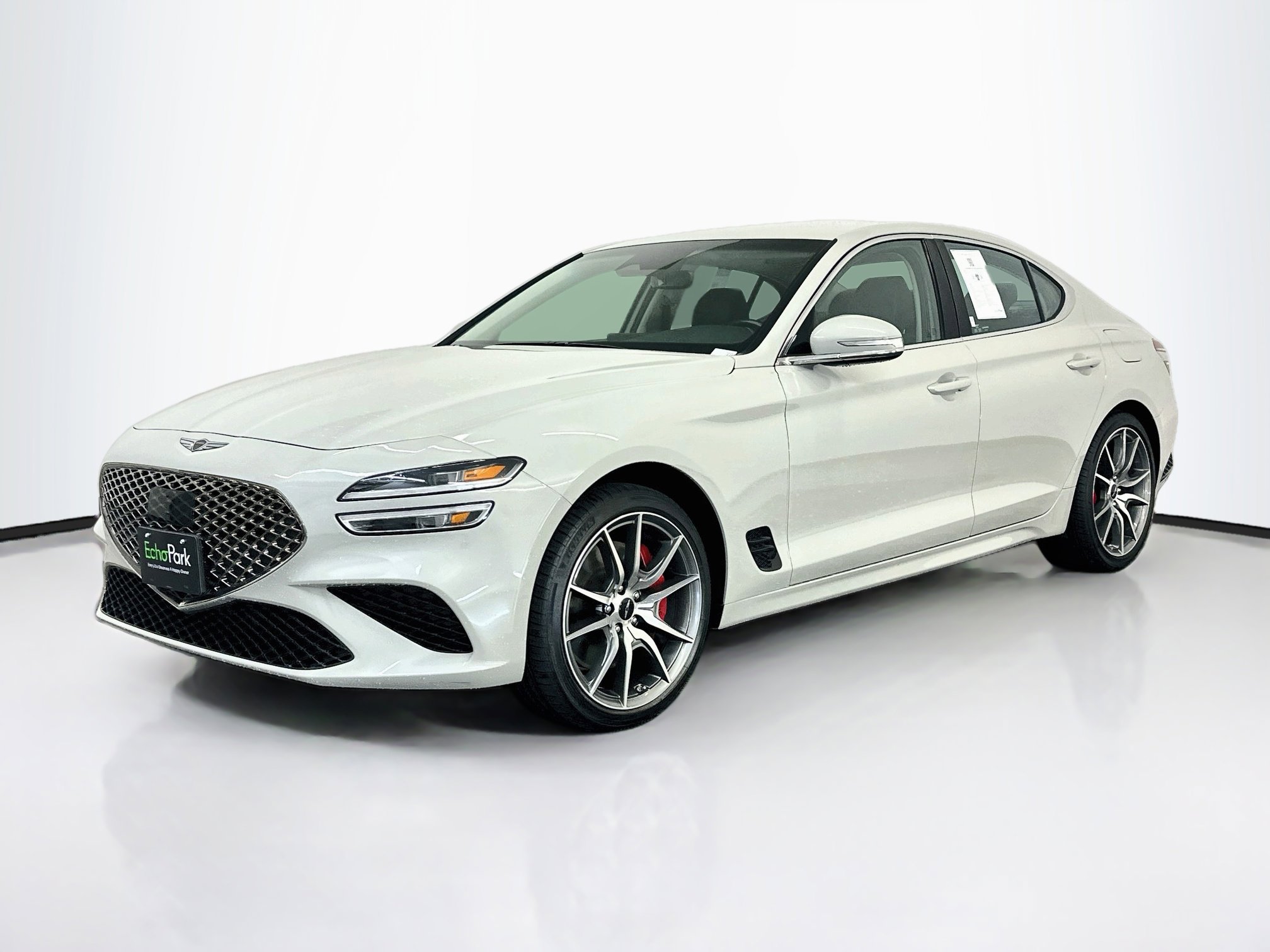 Used 2025 Genesis G70 2.5T AWD/4WD image 3