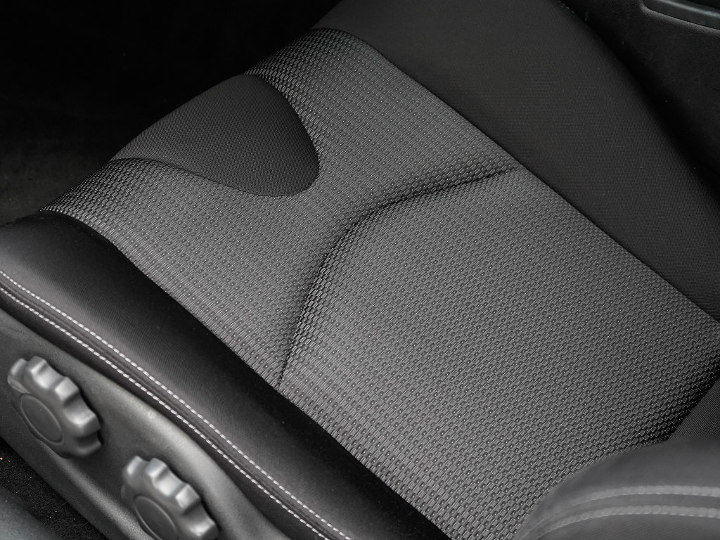 Used 2024 Nissan Z Sport w/ Floor Mat Package RWD image 17