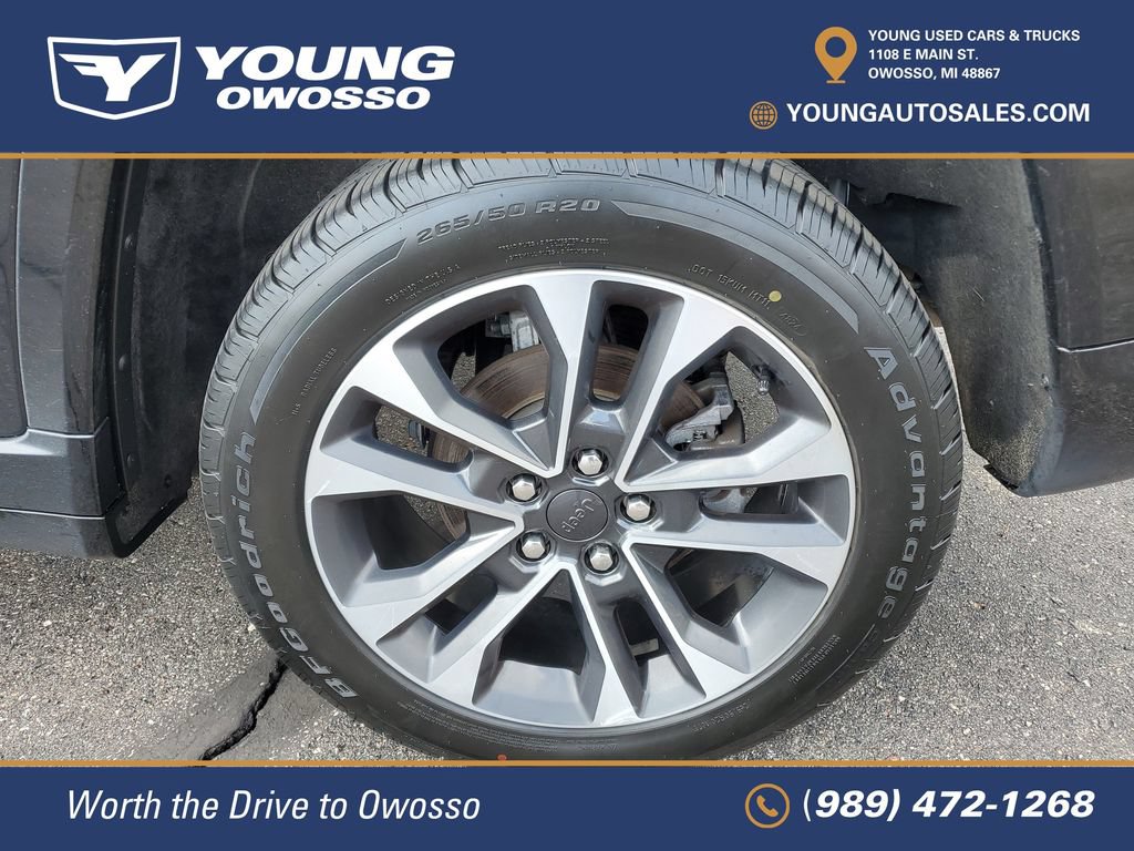 Used 2022 Jeep Grand Cherokee Overland w/ Luxury Tech Group IV AWD/4WD image 34