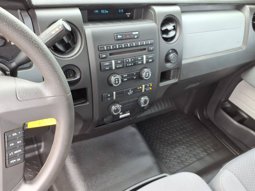 Used 2013 Ford F150 XL w/ Mid Equipment Group RWD image 31