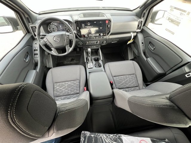 New 2026 Nissan Frontier SV image 2