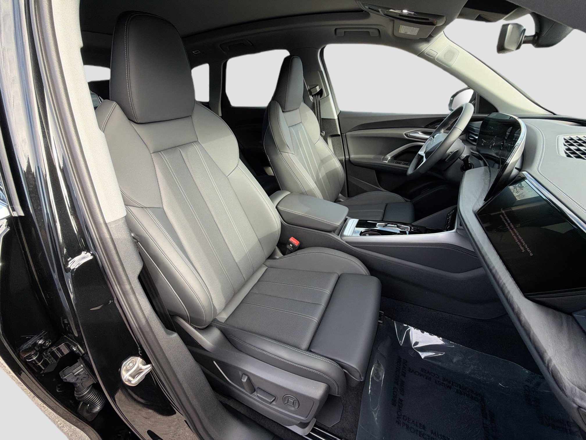 New 2025 Audi Q5 Prestige image 16